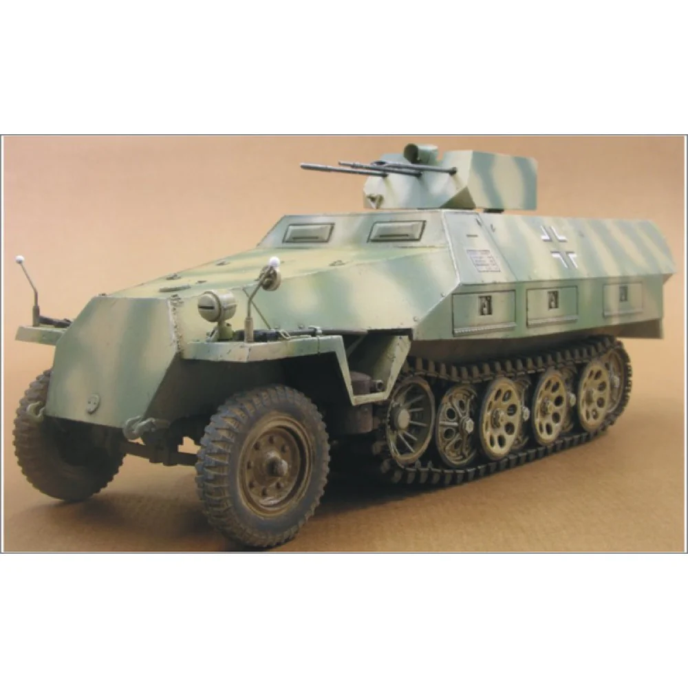 AFV 35082 1/35 German Sd.Kfz.25 Ausf.D Drilling - Image 2