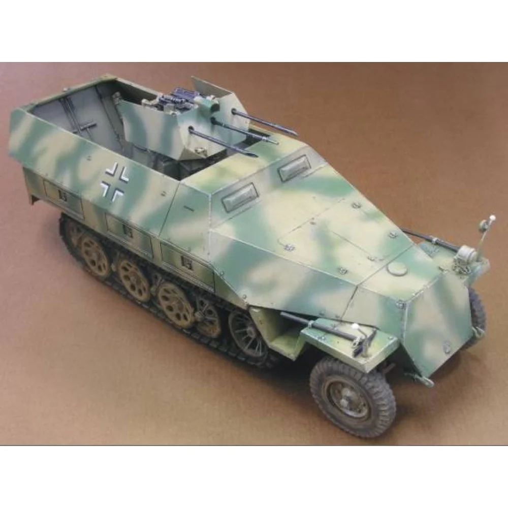 AFV 35082 1/35 German Sd.Kfz.25 Ausf.D Drilling - Image 4