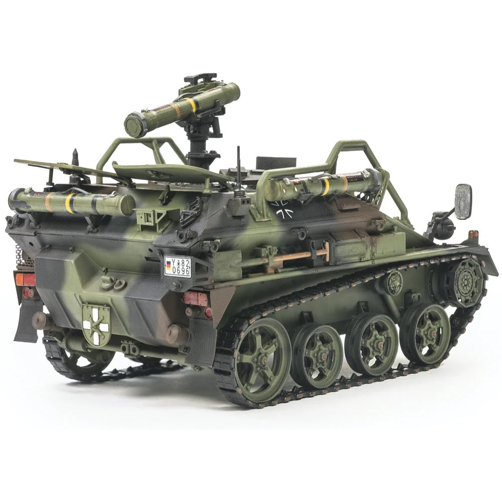 AFV 35352 1/35 Waffentrager Wiesel 1 MELLS - Image 3