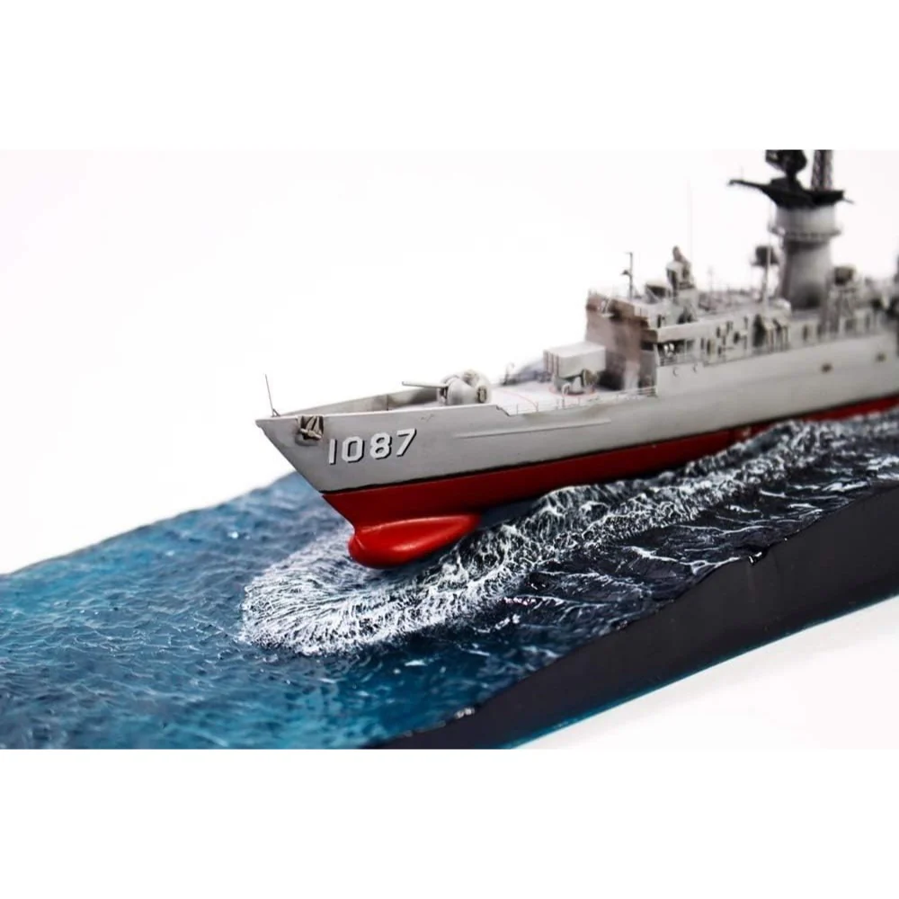 AFV SE70003 1/700 Knox-class Frigate Detail-up version - Image 6