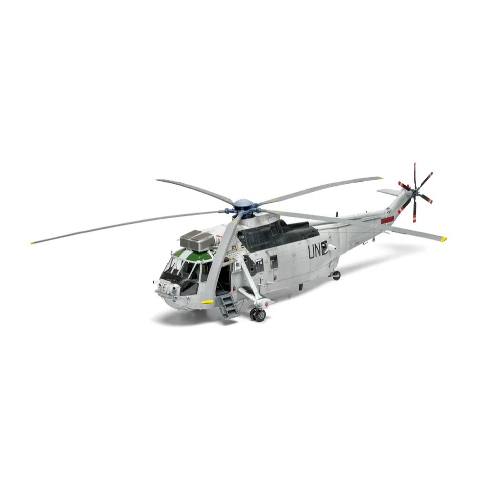 Airfix A11008 1/48 Westland Sea King HC.4 - Image 7