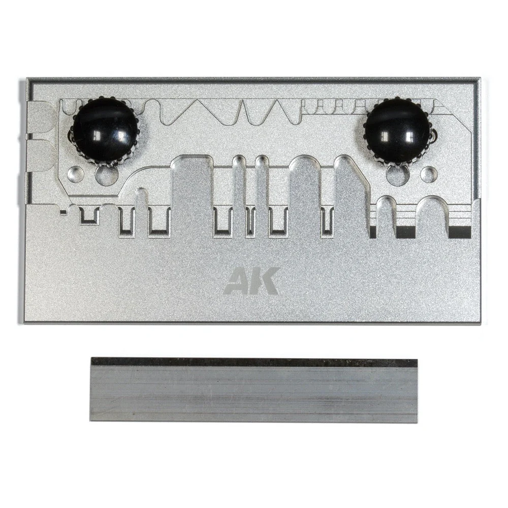 AK Interactive 9531 Photoetched Bending Tool 2 Screws - Image 2