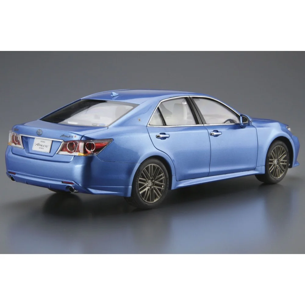 Aoshima 006821 1/24 Toyota GR214/AWS210 Crown '15 - Image 5