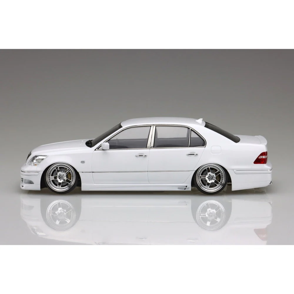 Aoshima 006825 1/24 K-Break UCF31 Celsior '03 Toyota - Image 4