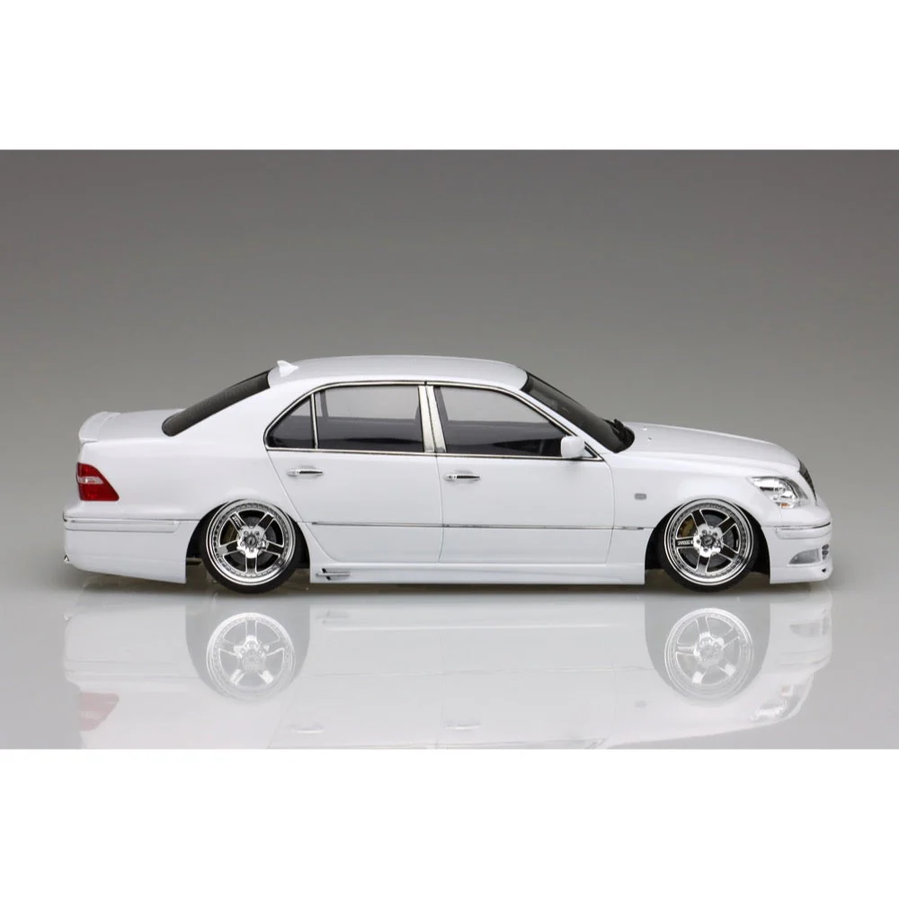 Aoshima 006825 1/24 K-Break UCF31 Celsior '03 Toyota - Image 5