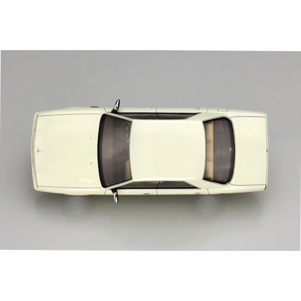 Aoshima 020082 1/24 Nissan Y31 Cima Type II Limited '90 - Image 7