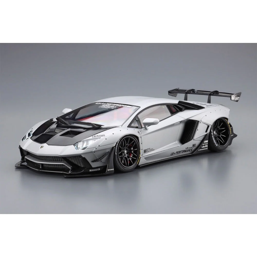 Aoshima 020233 1/24 LB-Works Lamborghini Aventador Limited Edition Ver.1 - Image 2