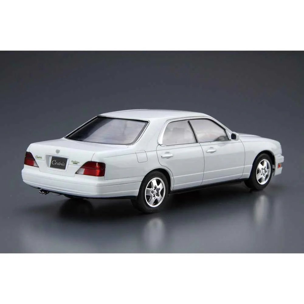 Aoshima 020483 1/24 Nissan Y33 Cedric/Gloria Granturismo Ultima '95 - Image 2