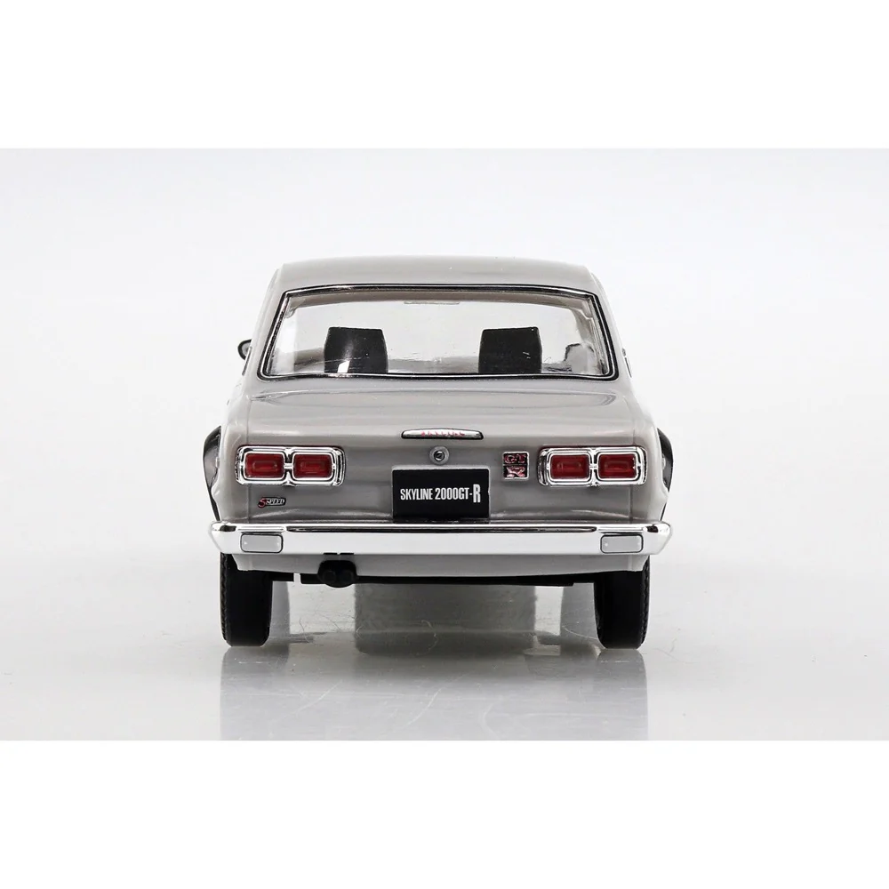 Aoshima A005882 1/32 Nissan Syline 2000 GT-R Silver Snap Kit - Image 6