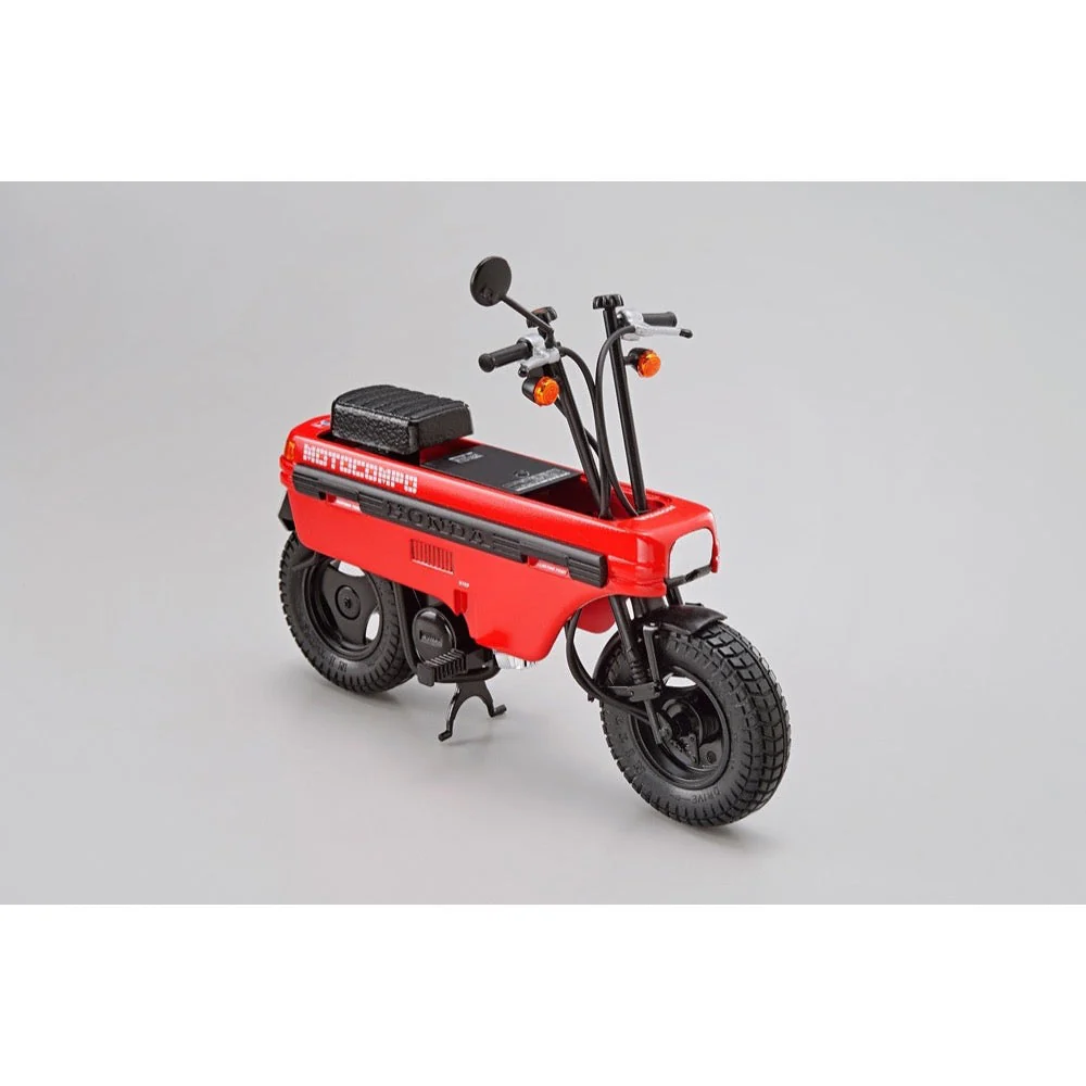 Aoshima A006290 1/12 Honda Ab12 Motocompo '81 - Image 4