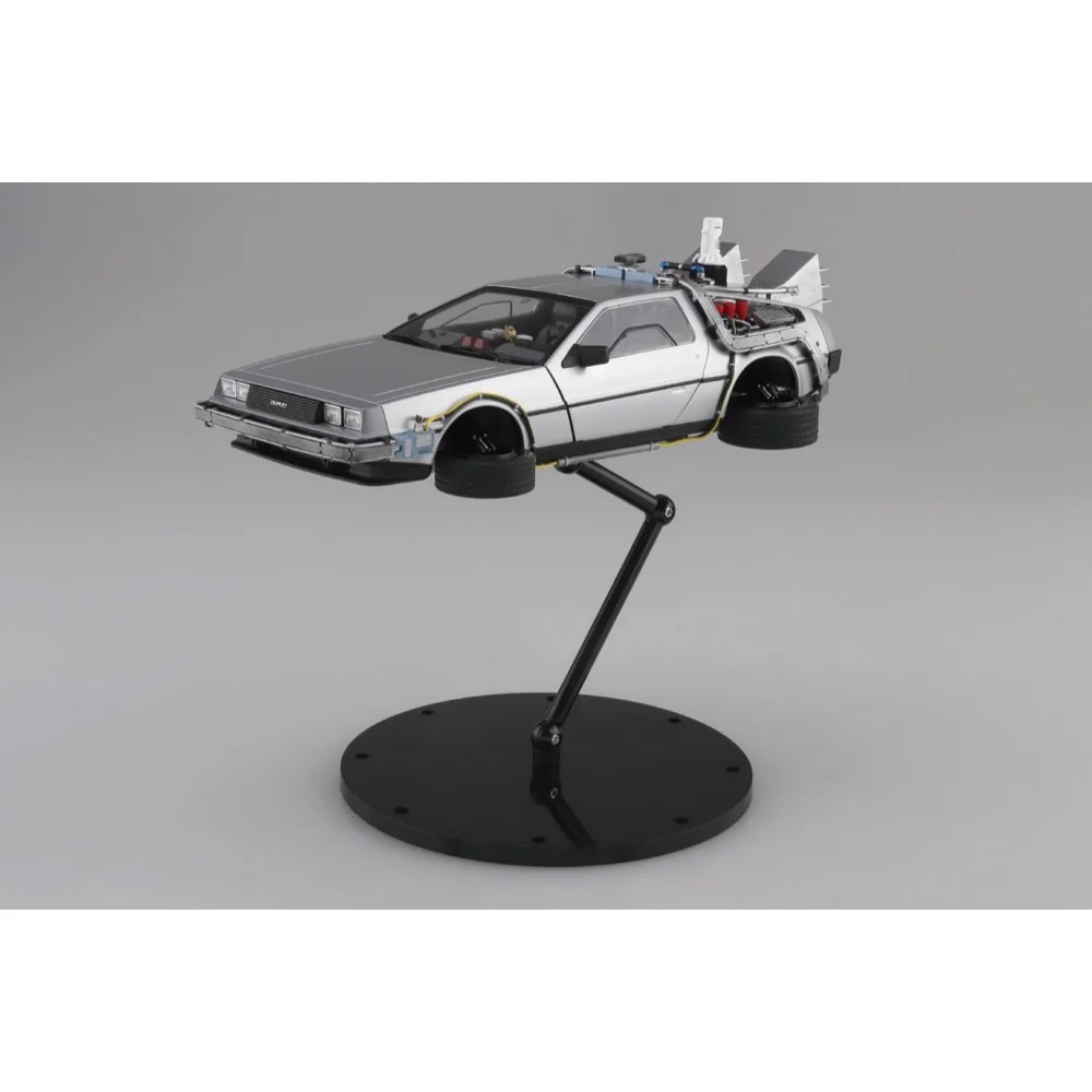 Aoshima A006437 1/24 Back to the Future Part II DeLorean - Image 4