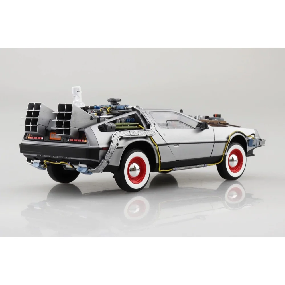 Aoshima A006438 1/24 Time Machine From Back To The Future Part III - Image 3