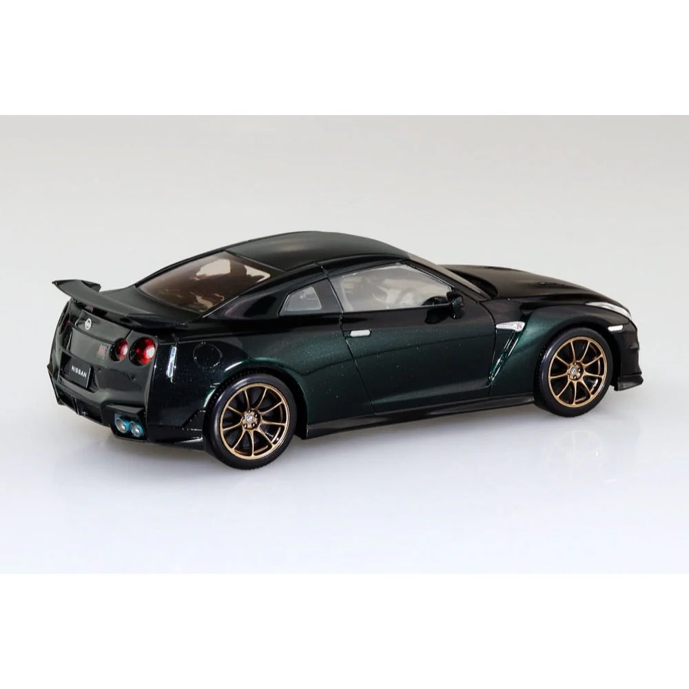 Aoshima A006546 1/32 Snap Nissan R35 Nissan GT-R 2024 (Midnight Purple) - Image 3