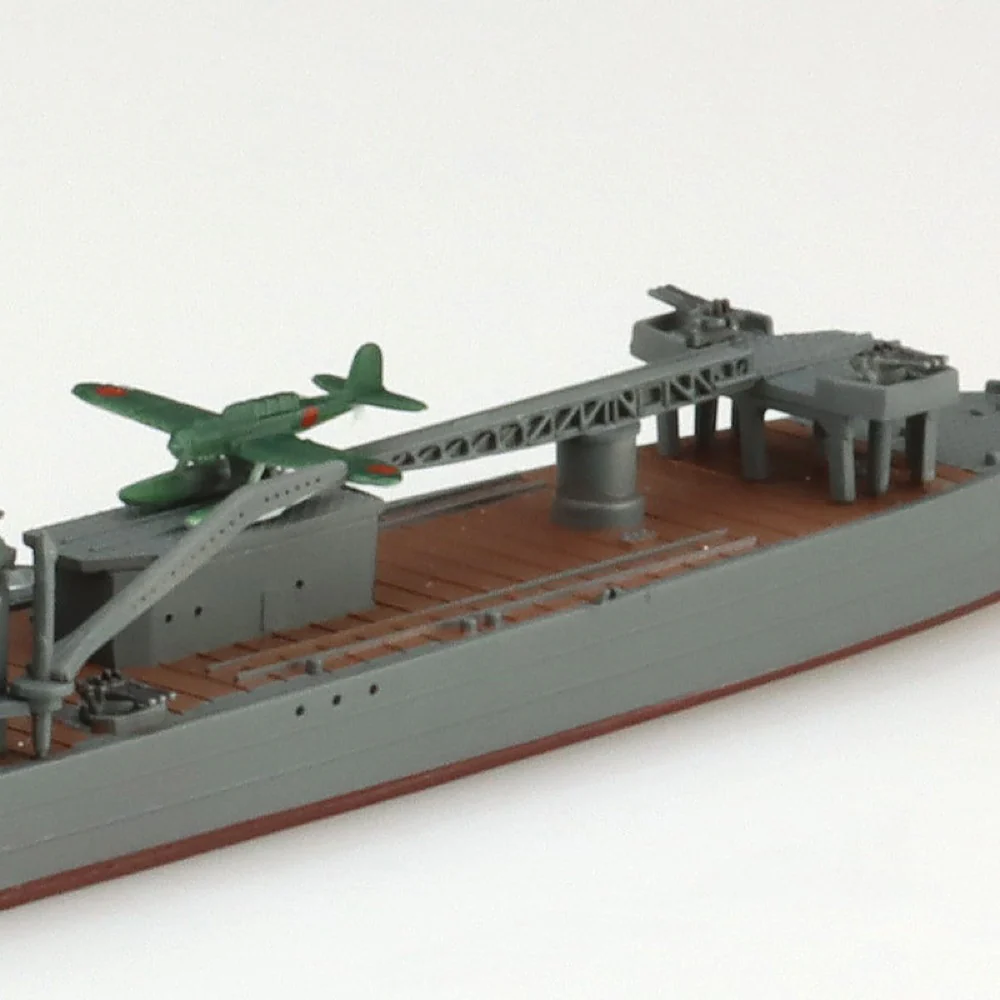 Aoshima A006660 1/700 Japanese Navy Light Cruiser Oyodo - Image 6