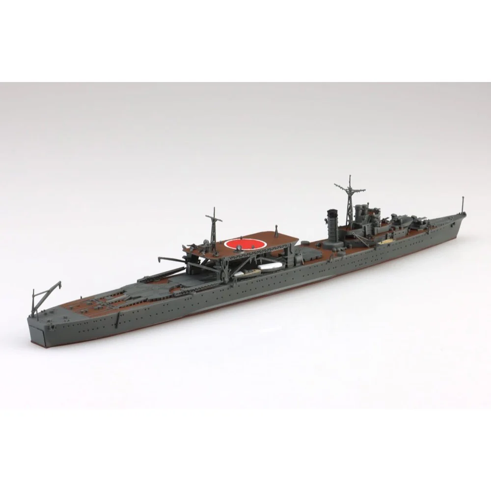 Aoshima A006965 1/700 Japanese Navy Midget Submarine Tender Hiyoda - Image 2