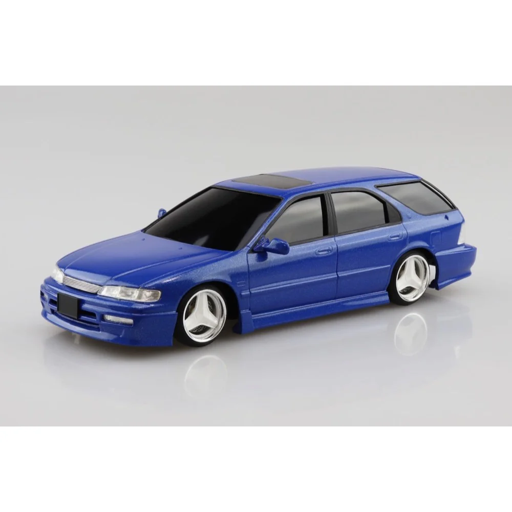 Aoshima A006986 1/24 CF2 Accord Wagonsmoothing Style '96 (Honda) - Image 2