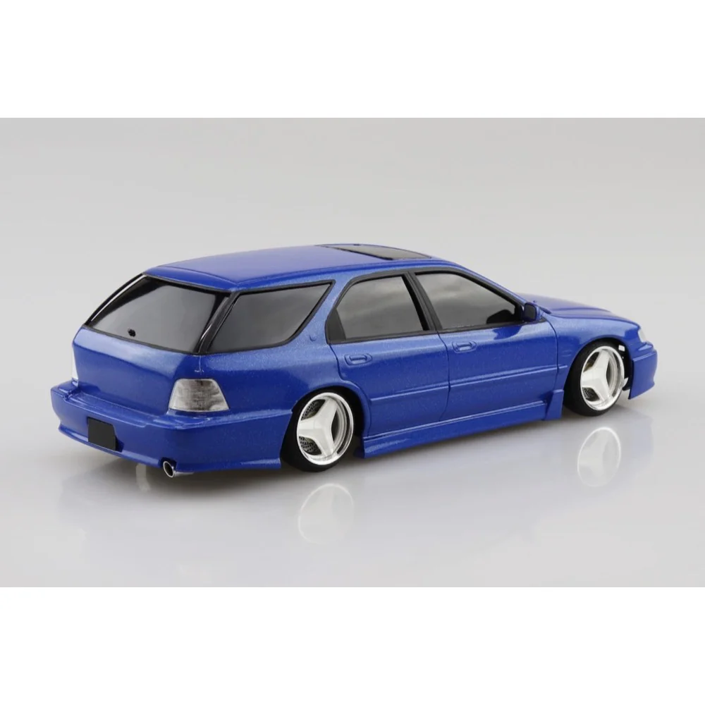 Aoshima A006986 1/24 CF2 Accord Wagonsmoothing Style '96 (Honda) - Image 3
