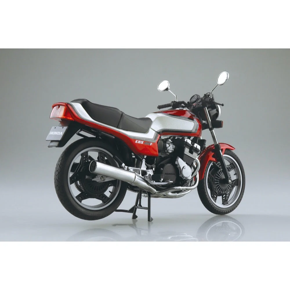 Aoshima A011200 1/12 Diecast Honda Cbx400F Candy Alamoana Red/Pearl Shell White - Image 3