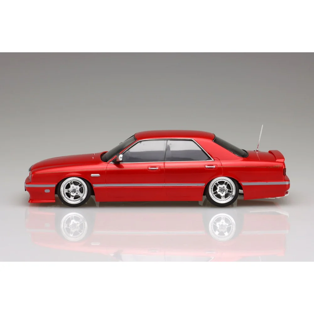 Aoshima A020107 1/24 Y31 Cima Ohbayashi Ver. '89 Nissan - Image 5
