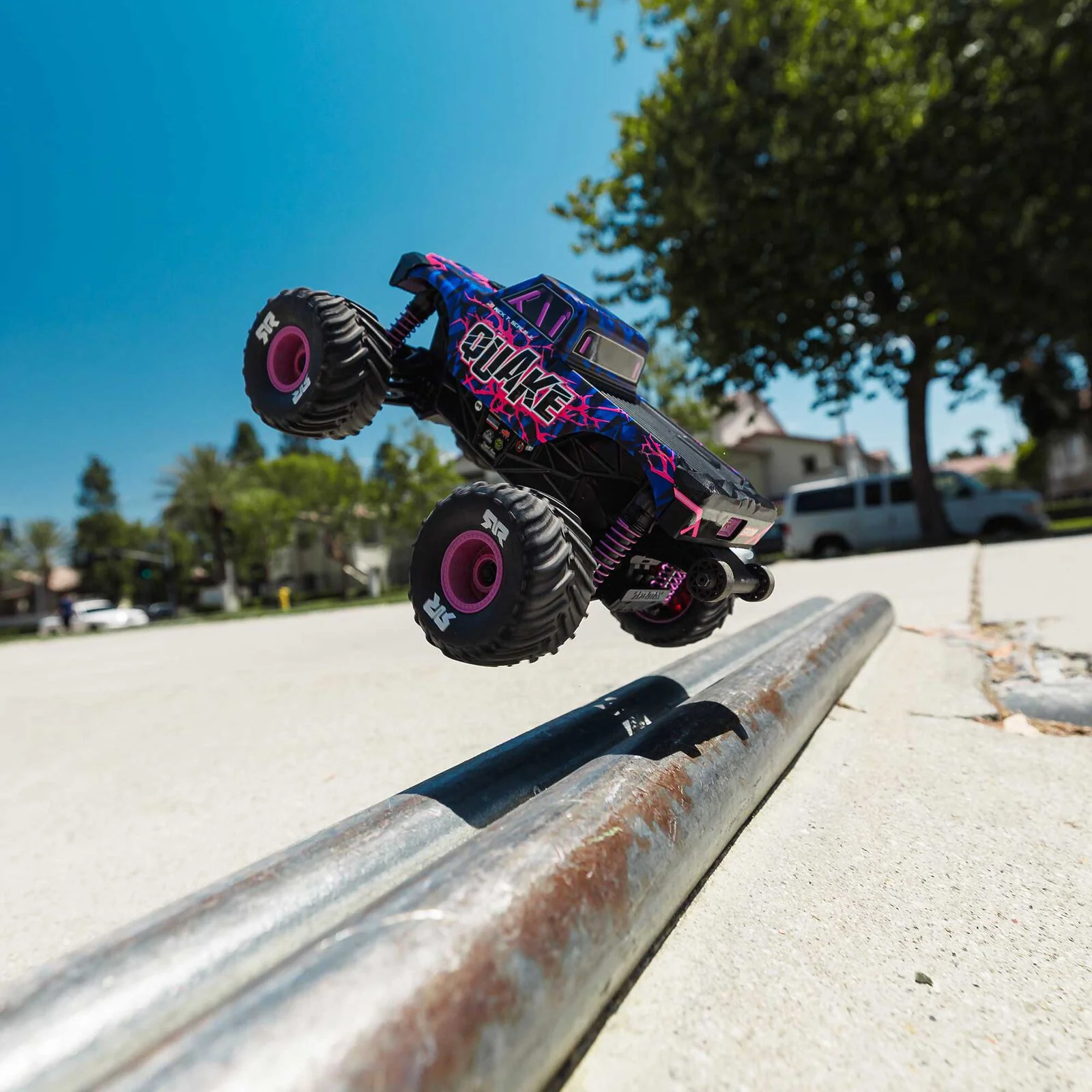 Arrma 1/16 Quake Grom 4X4 RC Monster Truck (Purple) ARA2137T3 - Image 17