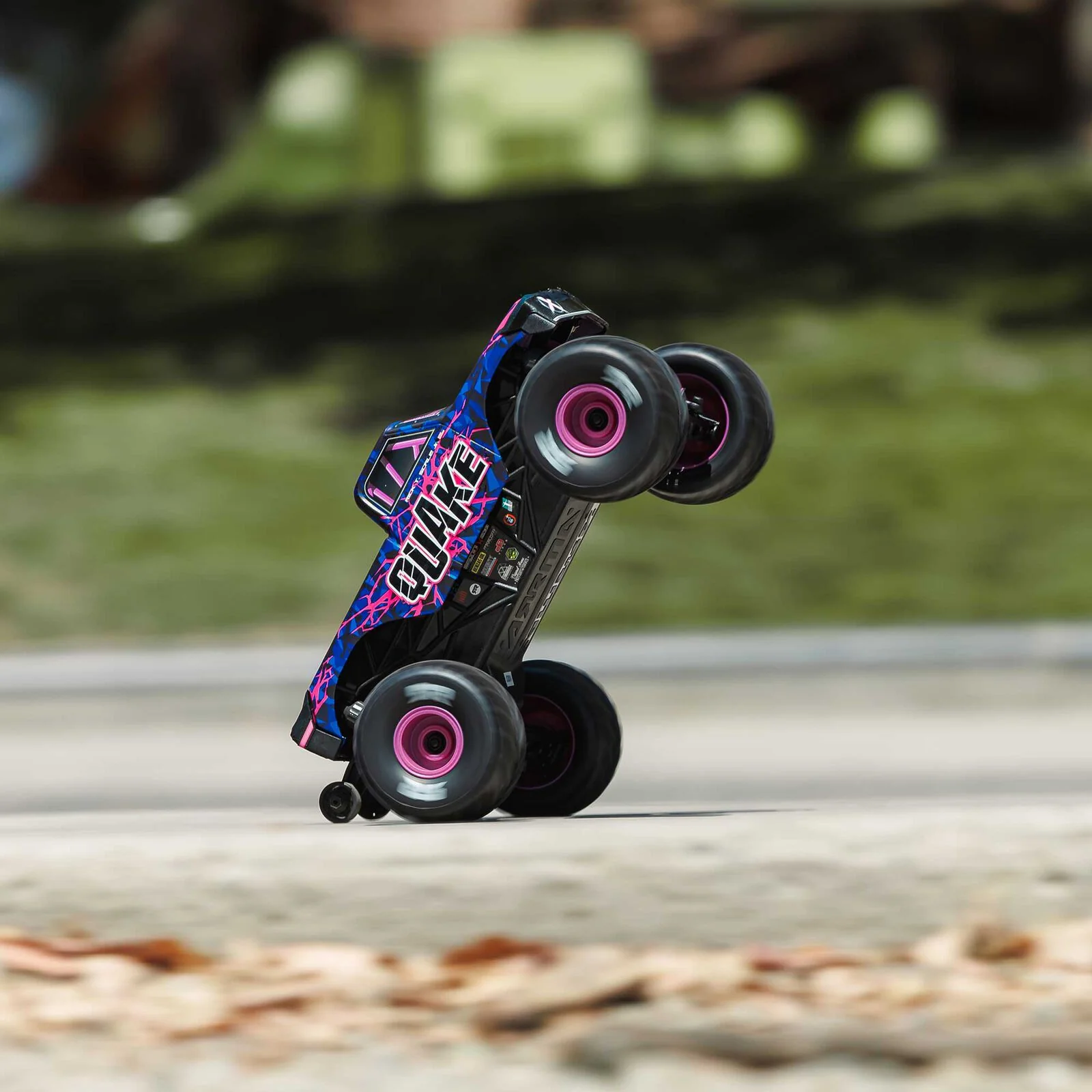 Arrma 1/16 Quake Grom 4X4 RC Monster Truck (Purple) ARA2137T3 - Image 19