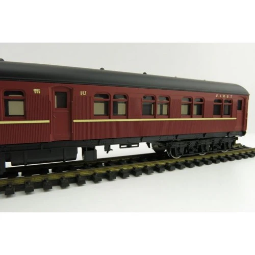 Australian Railway Model HL4011 ARM NSW TAM Coach 1st Class - Image 9
