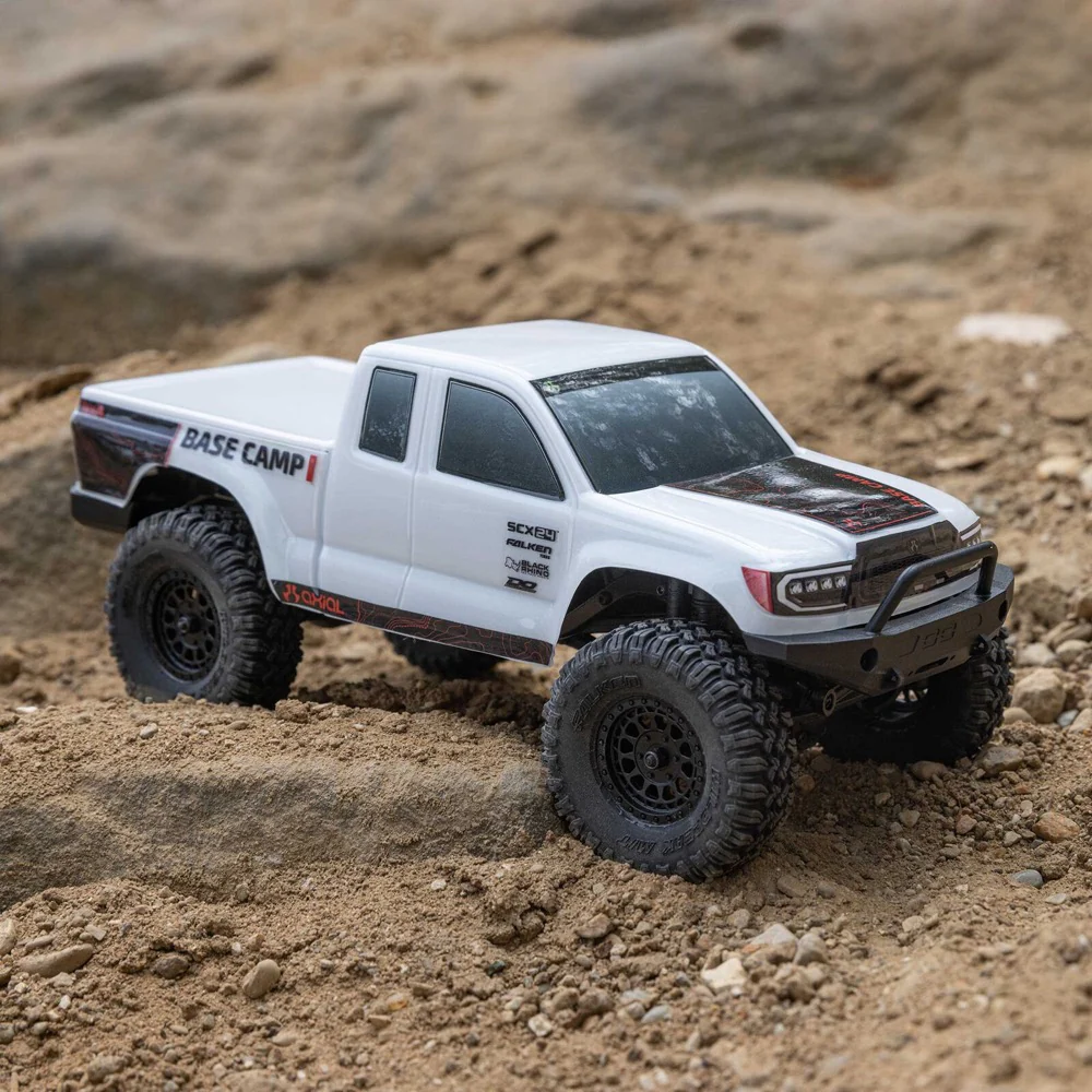 Axial 1/24 SCX24 Base Camp Rock RC Crawler (White) AXI-1219T1 - Image 13