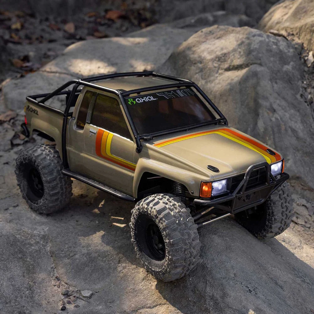 Axial SCX10 III 1987 Toyota SR5 1/10 4X4 Rock Crawler RTR Brown AXI-2062T1 - Image 5
