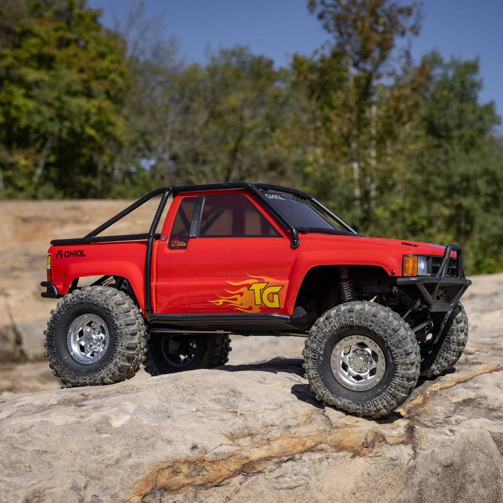 Axial SCX10 III 1987 Toyota SR5 1/10 4X4 Rock Crawler Red AXI-2062T2 - Image 19