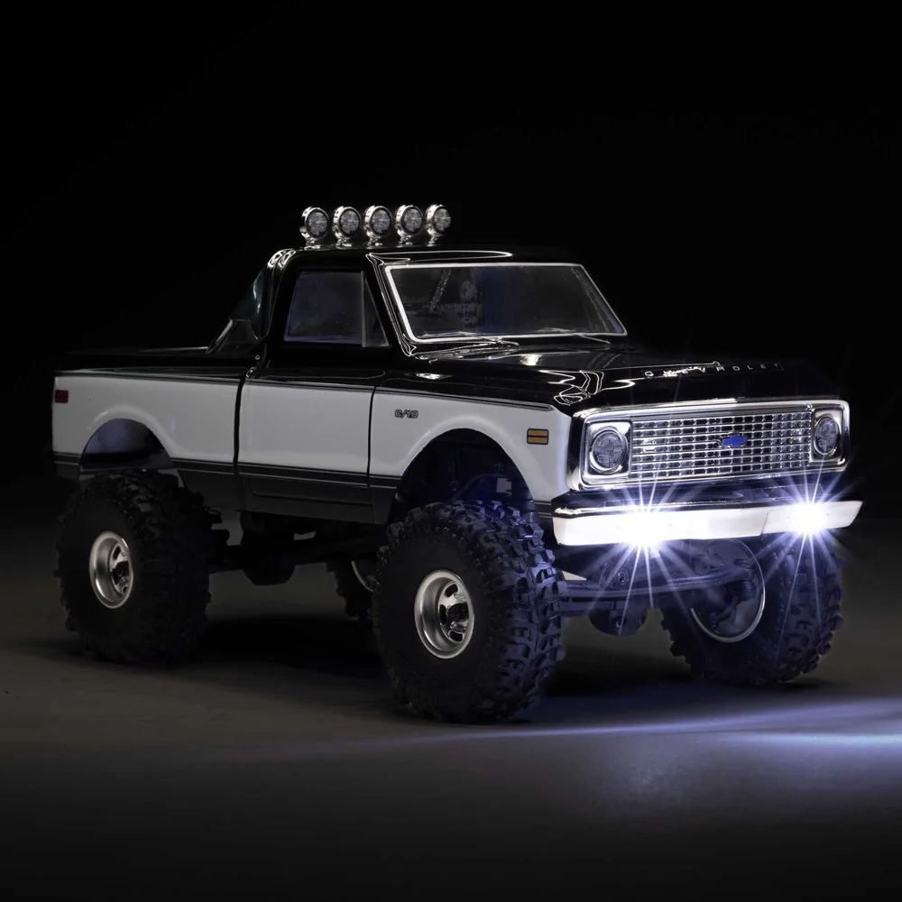 Axial SCX24 Chevrolet C10 4x4 Rock Crawler (Black) - Image 18