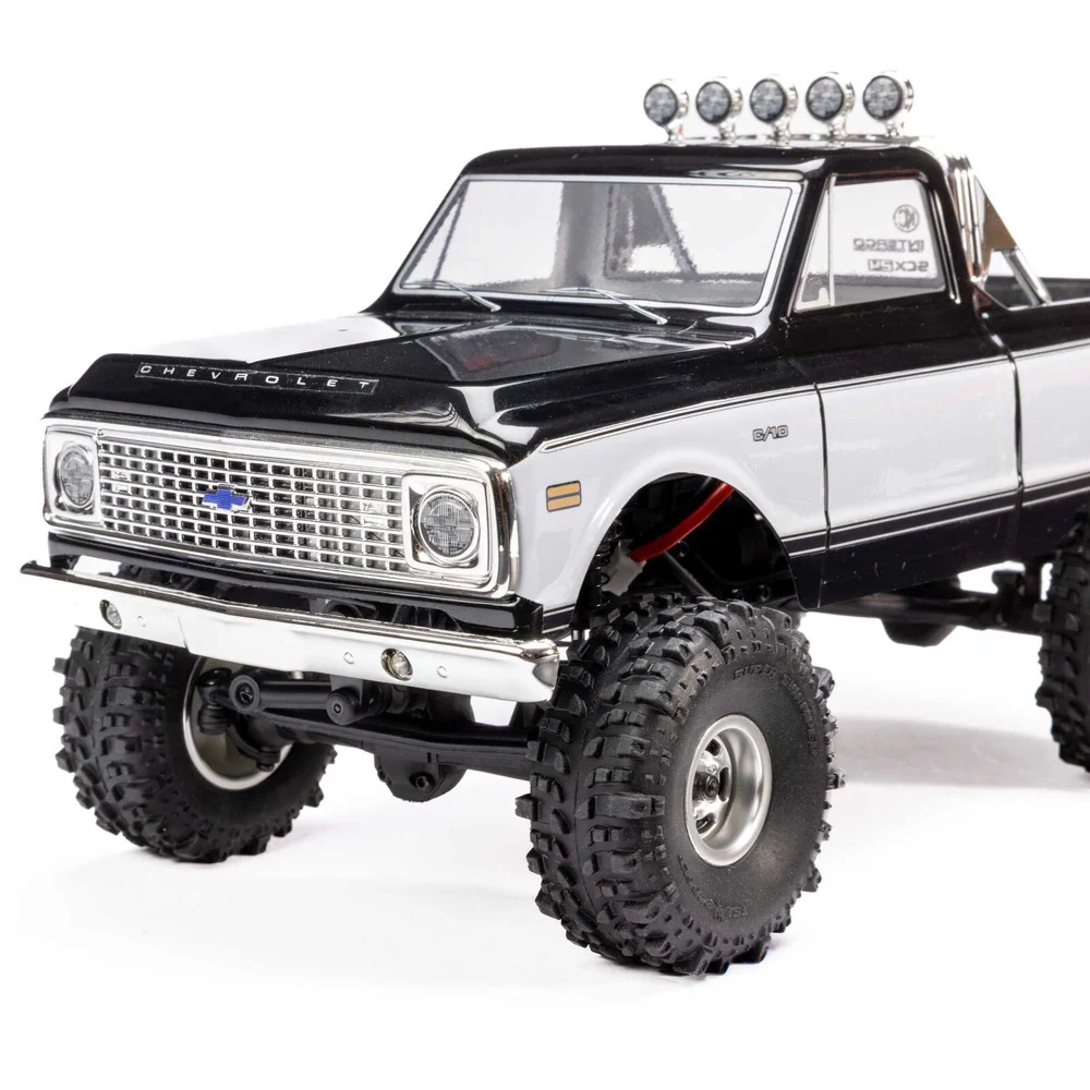 Axial SCX24 Chevrolet C10 4x4 Rock Crawler (Black) - Image 8