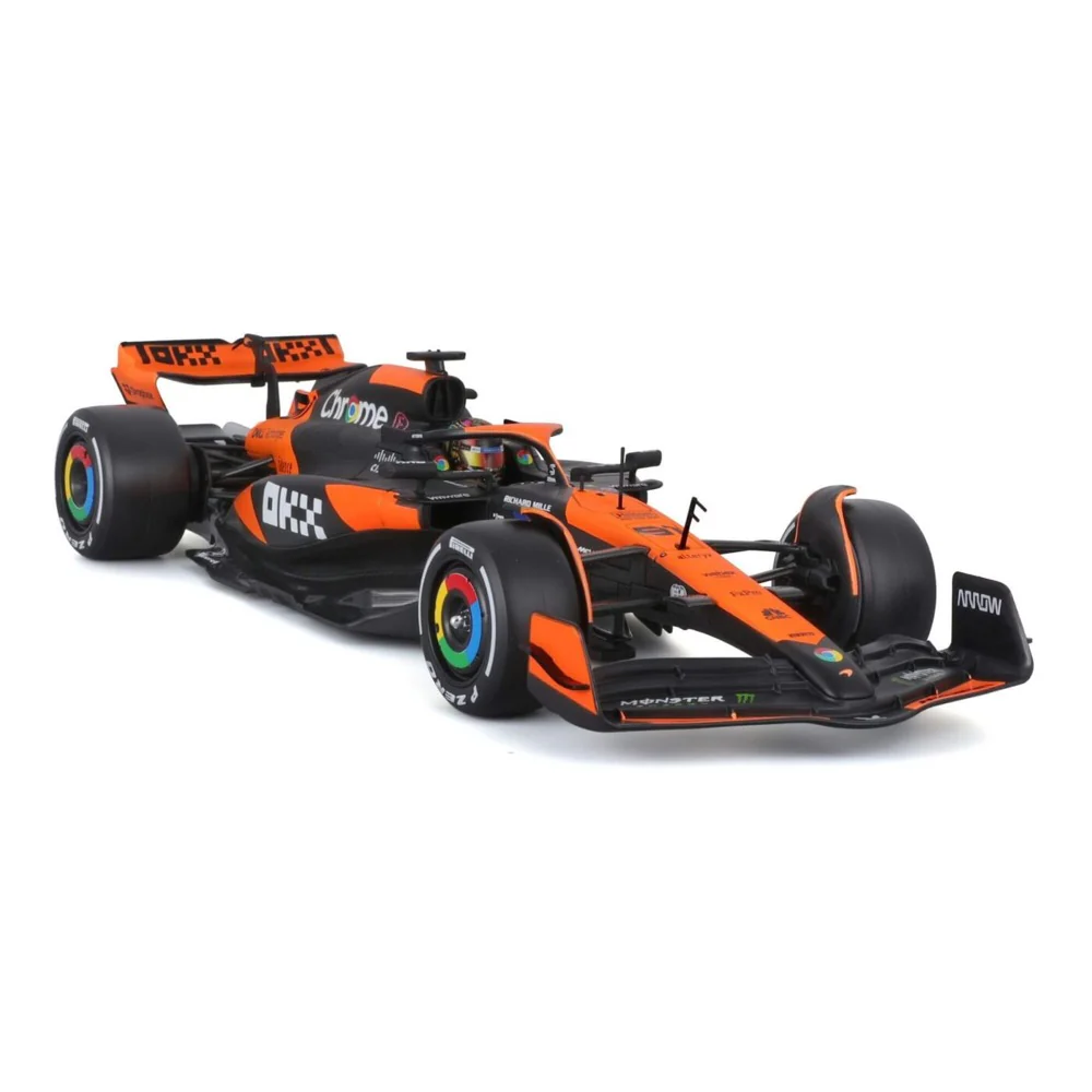 Bburago 28505P 1/24 2024 Race Model Kit F-1 McLaren MCL38 No.81 Piastri with Helmet - Image 3