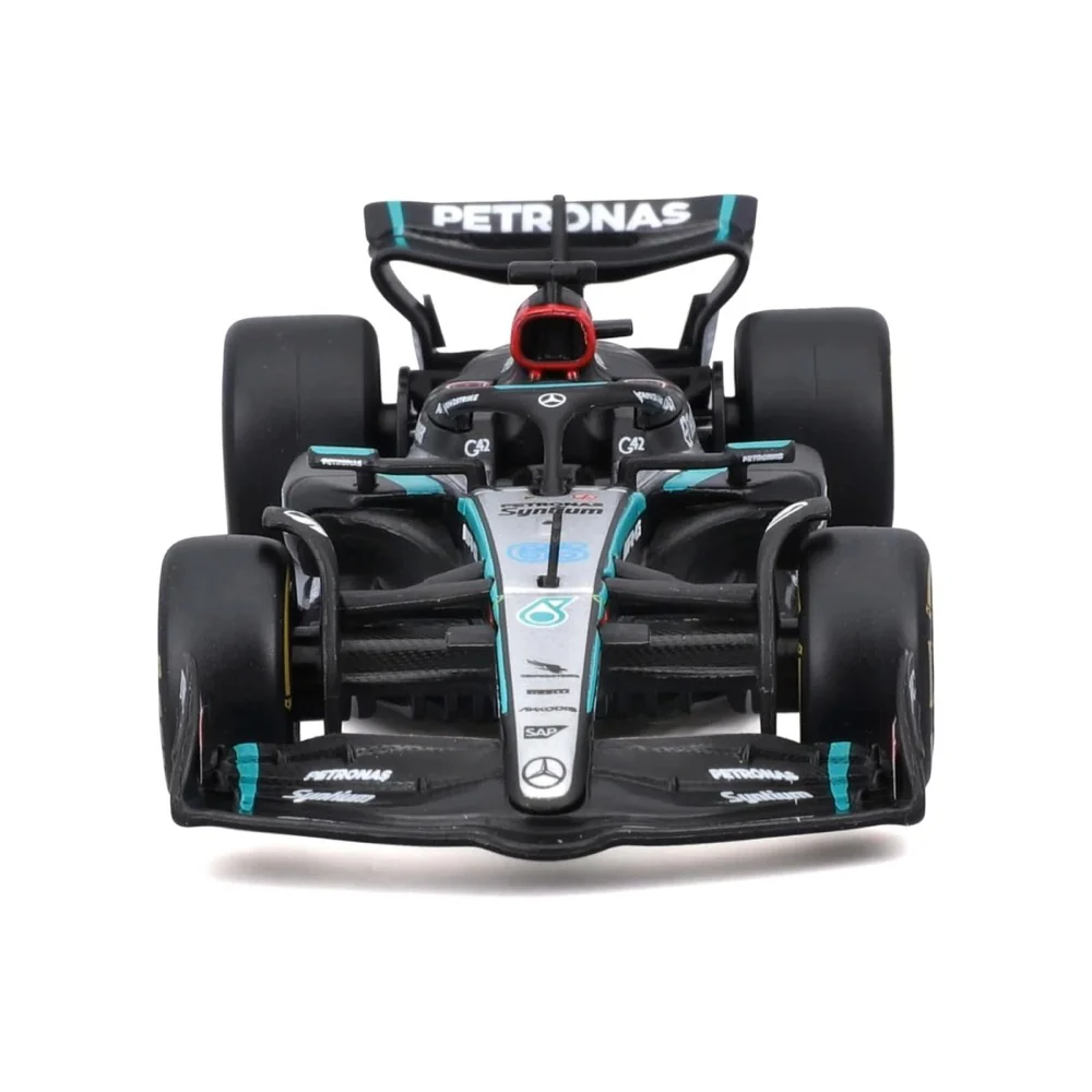 Bburago 38208R1/43 2024 F-1 Mercedes-AMG W15 No.63 Russell - Image 3