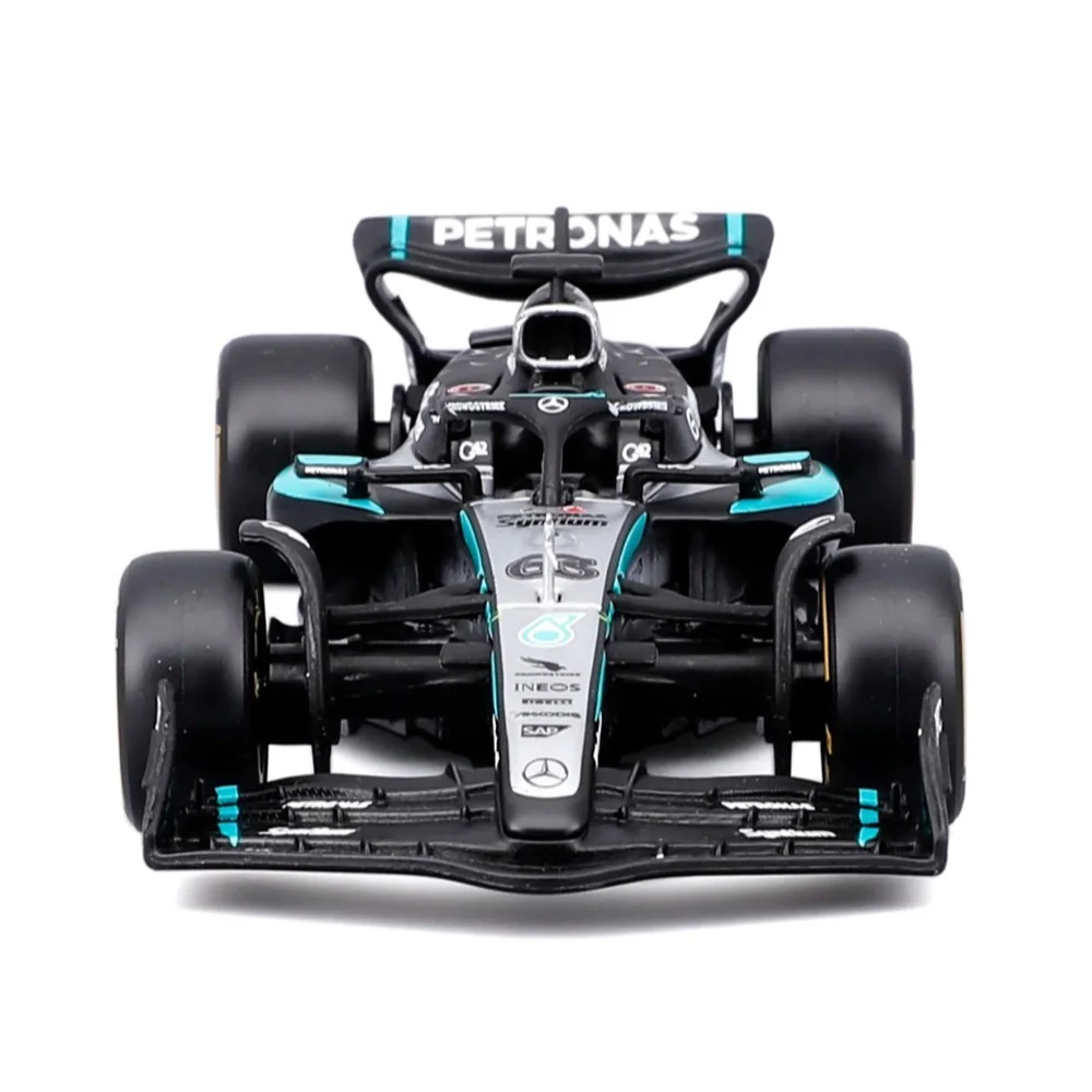 Bburago 38237R 1/43 Mercedes W16 No.63 George Russell - Image 2