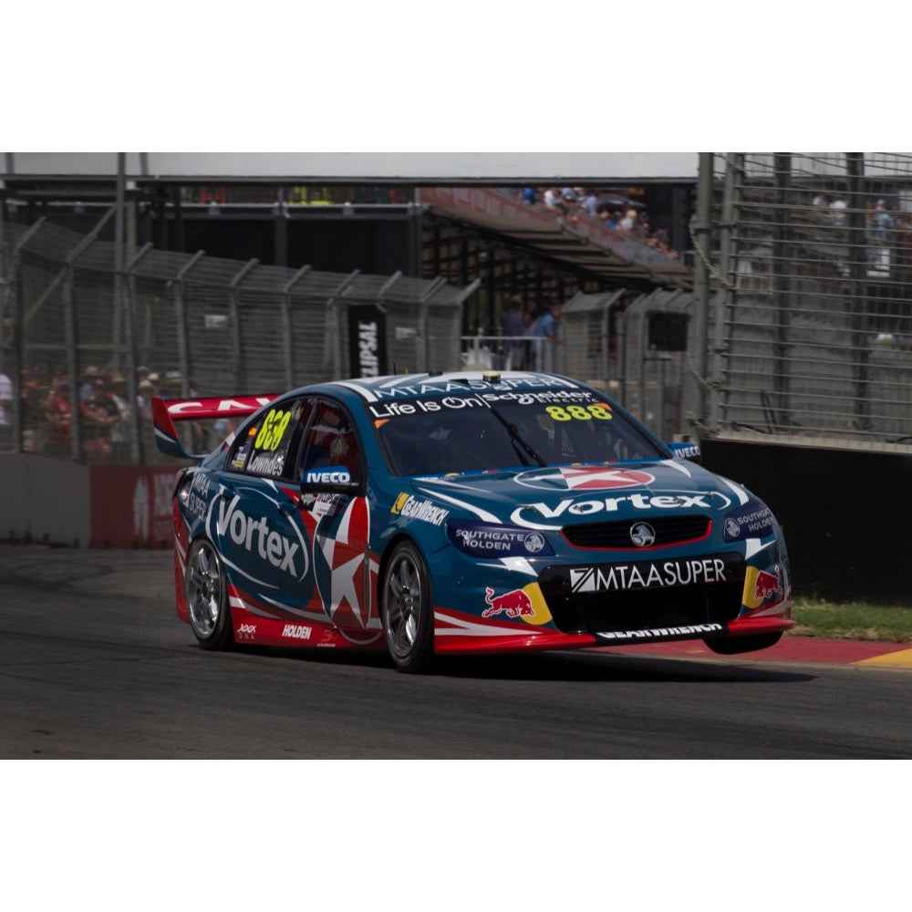 Biante B43H16L 1/43 Holden VF Commodore Team Vortex Craig Lowndes No.888 2016 Clipsal 500 Race 1 Record Breaking 251 Round Starts - Image 5