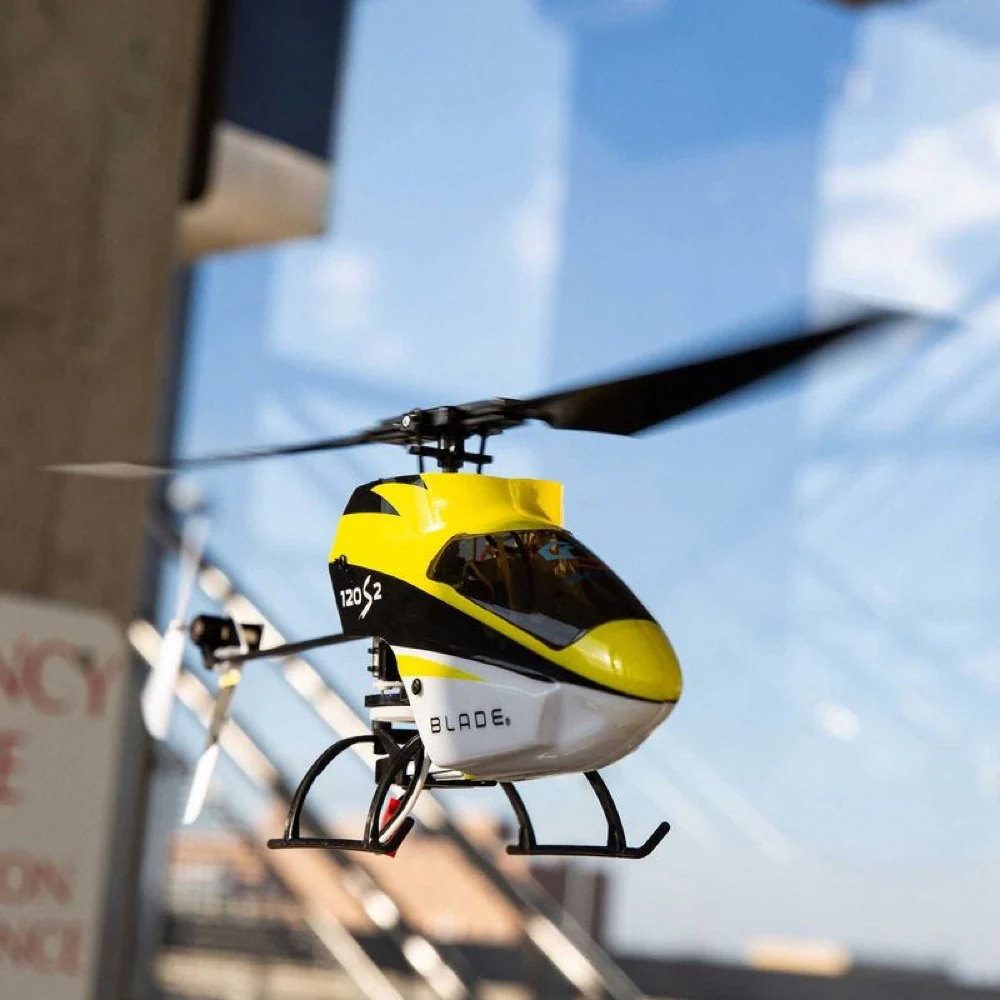 Blade 120 S2 RC Helicopter Bind N Fly - Image 14