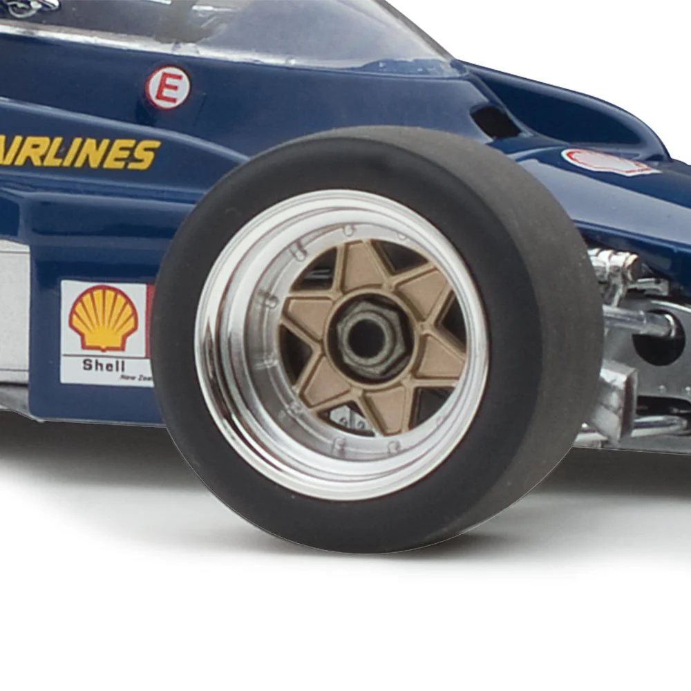 Classic Carlectables 18831 1/18 Lola T332 1974 Tasman Series Adelaide Round 8 3rd Place - Image 4