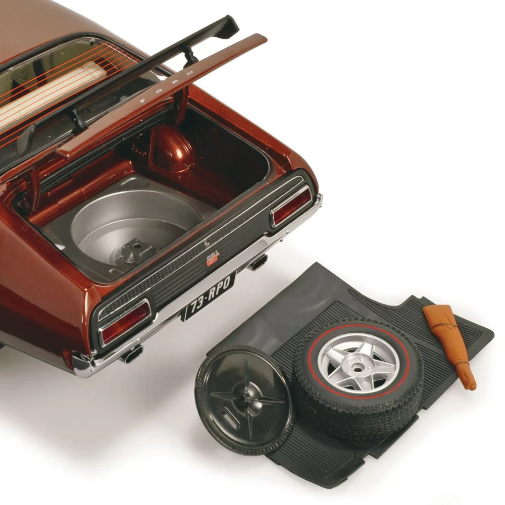 Classic Carlectables 18856 1/18 Ford XA Falcon RPO83 Walnut Glow - Image 7