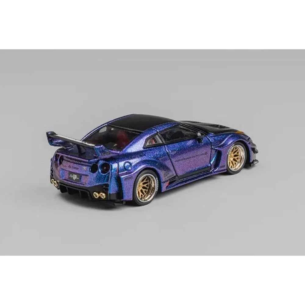 CM Model 64-35RR-16 1/64 Nissan LBWK 35GT-RR Chameleon W Carbon - Image 4