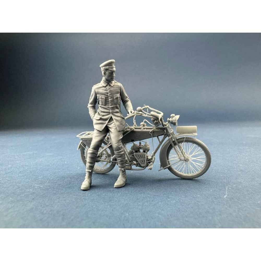 Copper State Models F32-058 1/32 Werner Voss Posing with a Motorcycle - Image 2