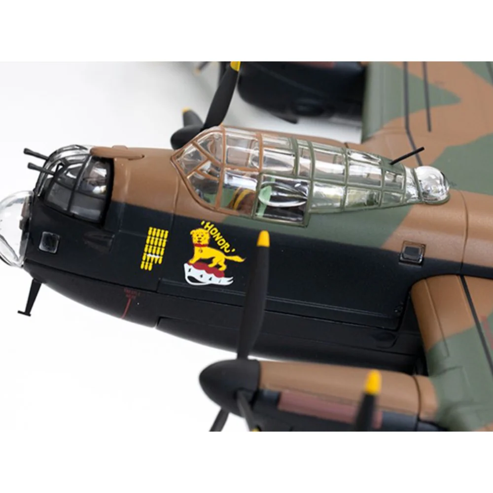 Corgi AA32629 1/72 Avro Lancaster B.III 'HONOR', RAF No.617 Sqn, Operation Catechism - Image 6