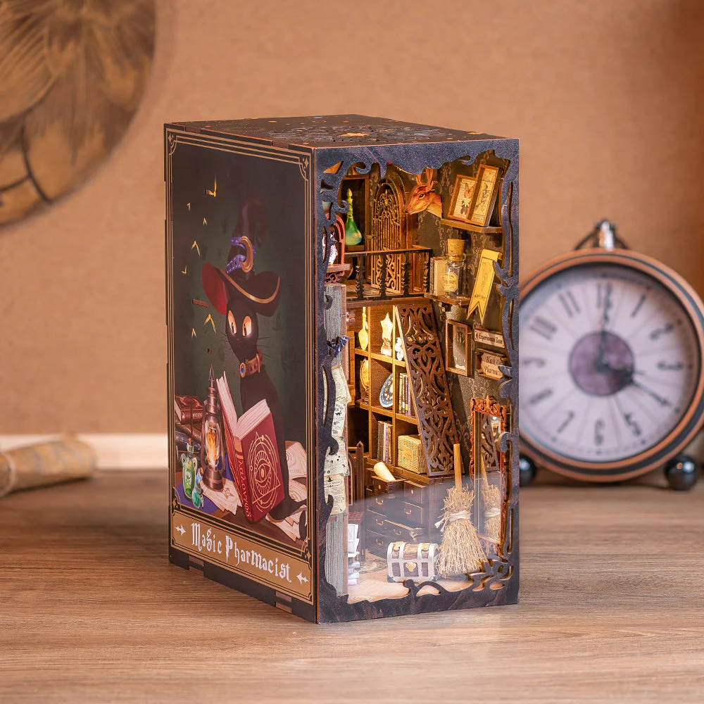 CuteBee Magic Pharmacist DIY Book Nook Kit - Image 3
