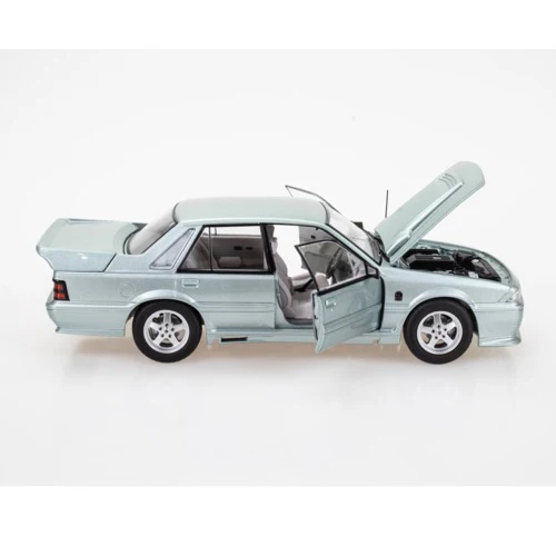 DDA 701 1/24 Silver VL Walkinshaw Holden - Image 3
