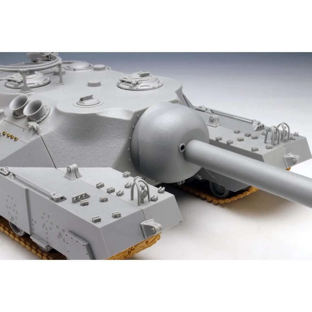 Dragon 6825 1/35 T95 Super Heavy Tank (2 In 1) - Image 7