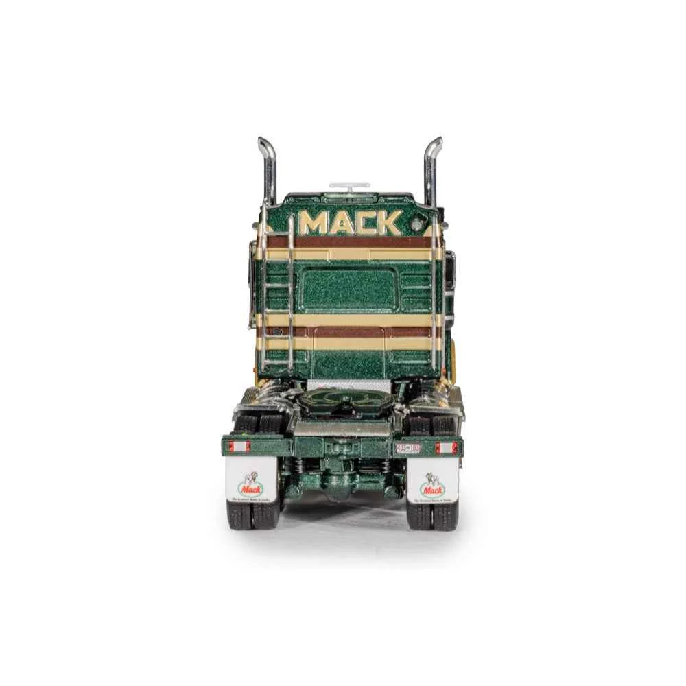 Drake Collectables Z88013 1/50 Mack Bicentennial Superliner John Stuart - Image 4