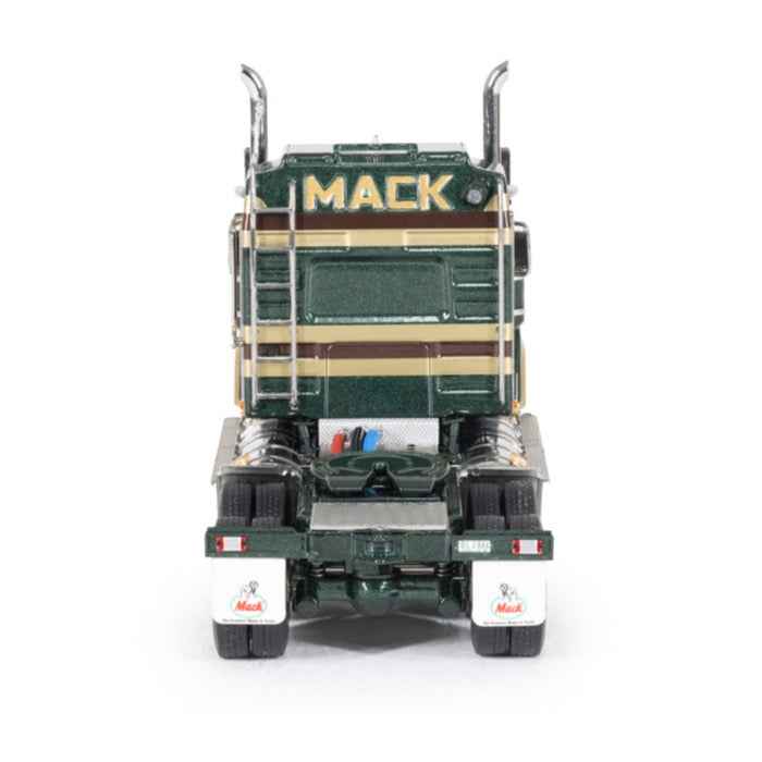 Drake Z88007 1/50 Mack Bicentennial Superliner Captain Cook - Image 4
