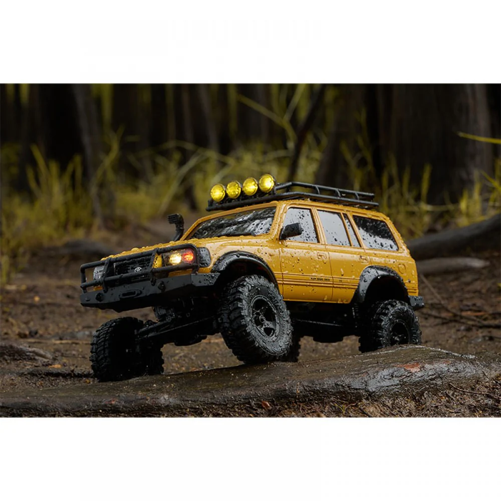 FMS 1/18 Toyota Land Cruiser 80 RTR Yellow V2 - Image 10