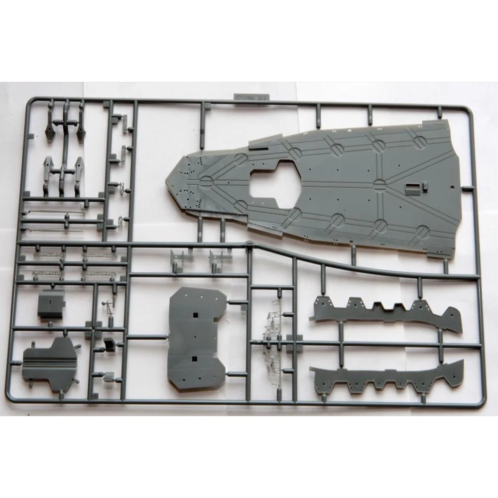 Fujimi 1/350 ISE 1/350-PREMIUM 60030 - Image 6