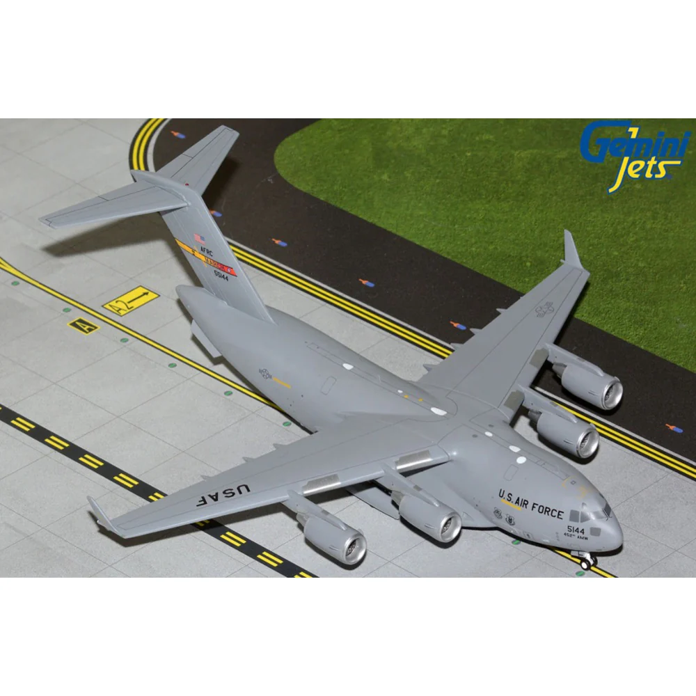 Gemini Jets G2AFO1392 1/200 U.S. Air Force C-17 Globemaster 05 5144 March AFB