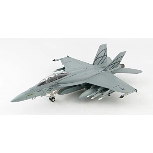 Hasegawa 00548AU 1/72 F/A-18F Super Hornet Limited Edition with RAAF 1Sqn Operation OKRA Decals Included - Image 3